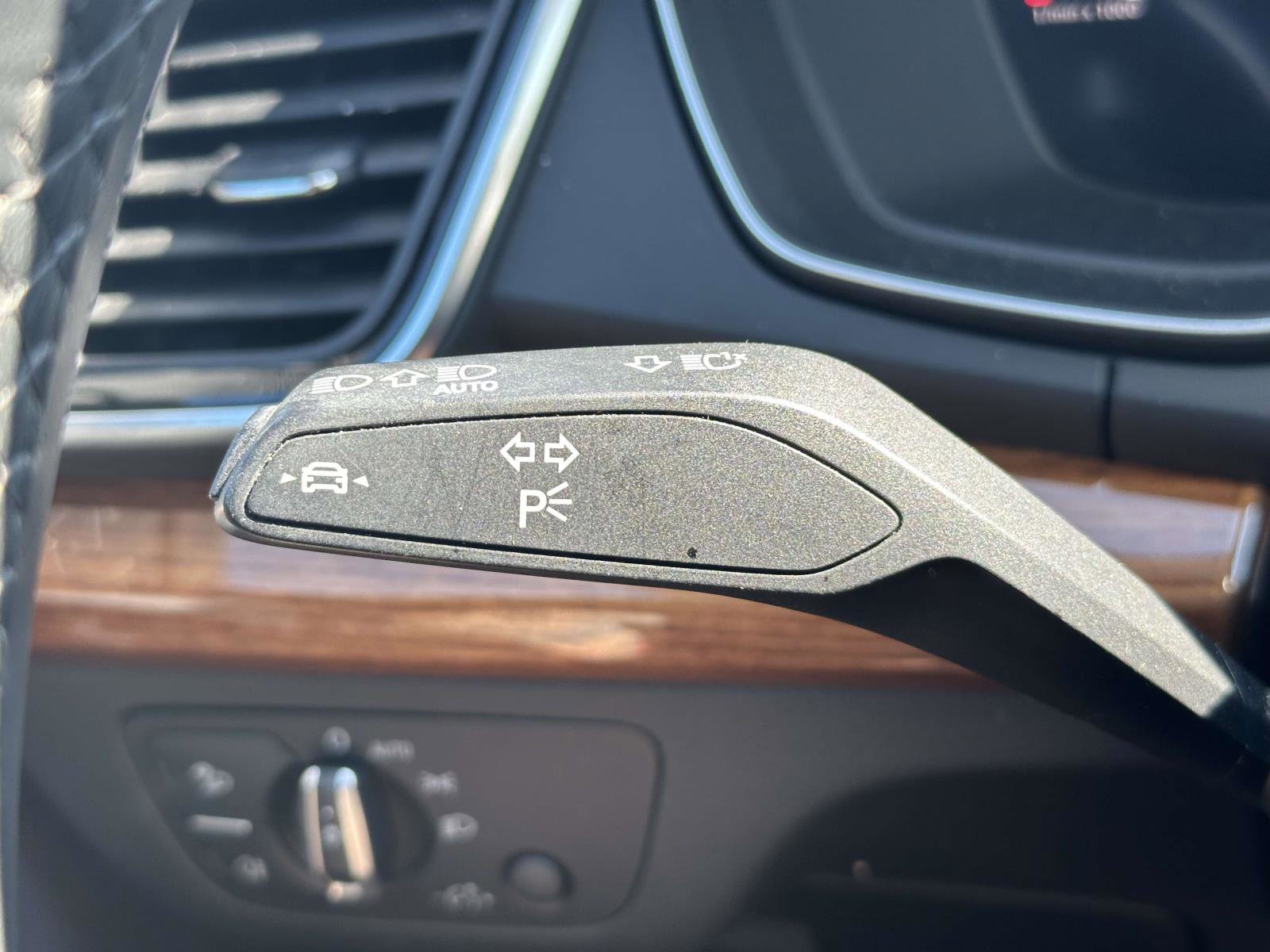 Used 2023 Audi Q5 2.0T Premium Plus image 27