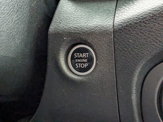 Used 2023 Nissan Frontier SV AWD/4WD image 27