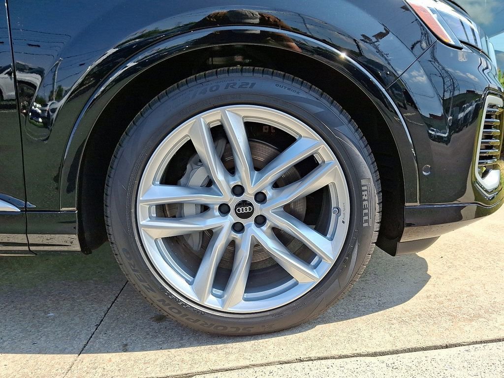 New 2025 Audi Q7 3.0T Premium Plus image 7