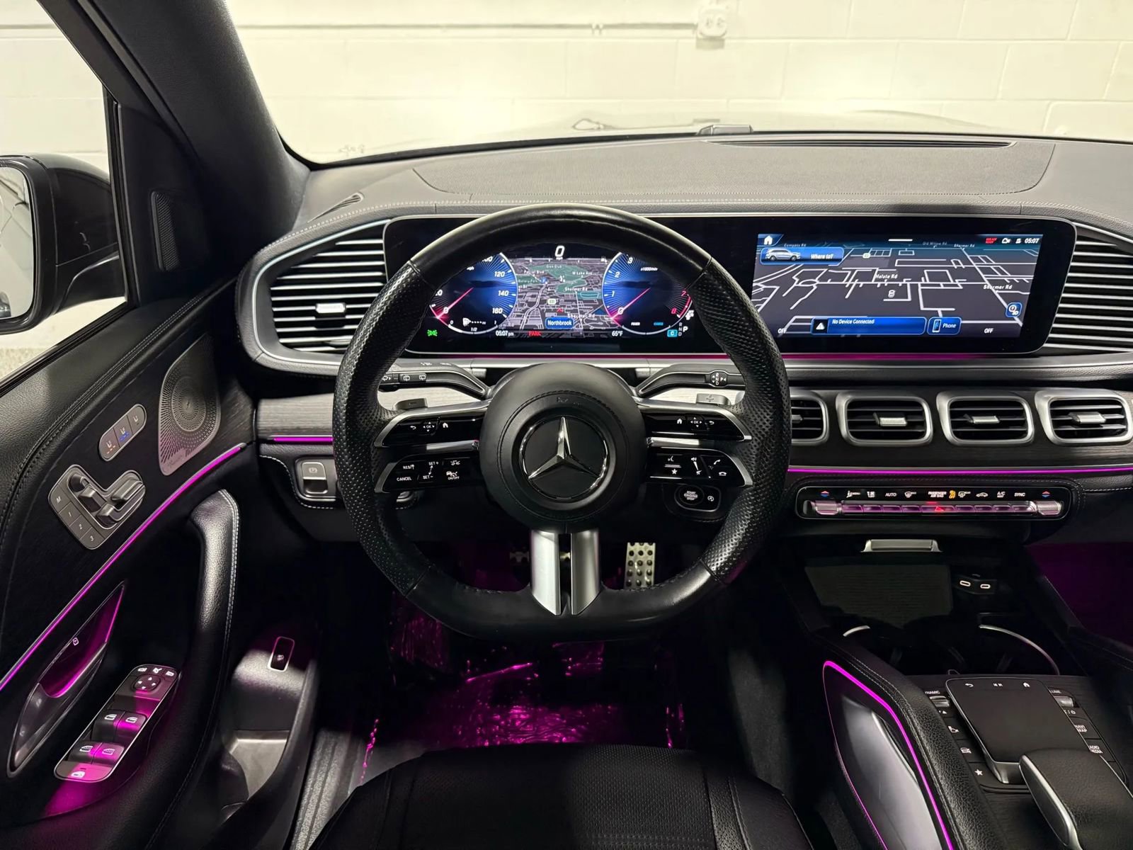 Used 2024 Mercedes-Benz GLS 450 4MATIC image 23