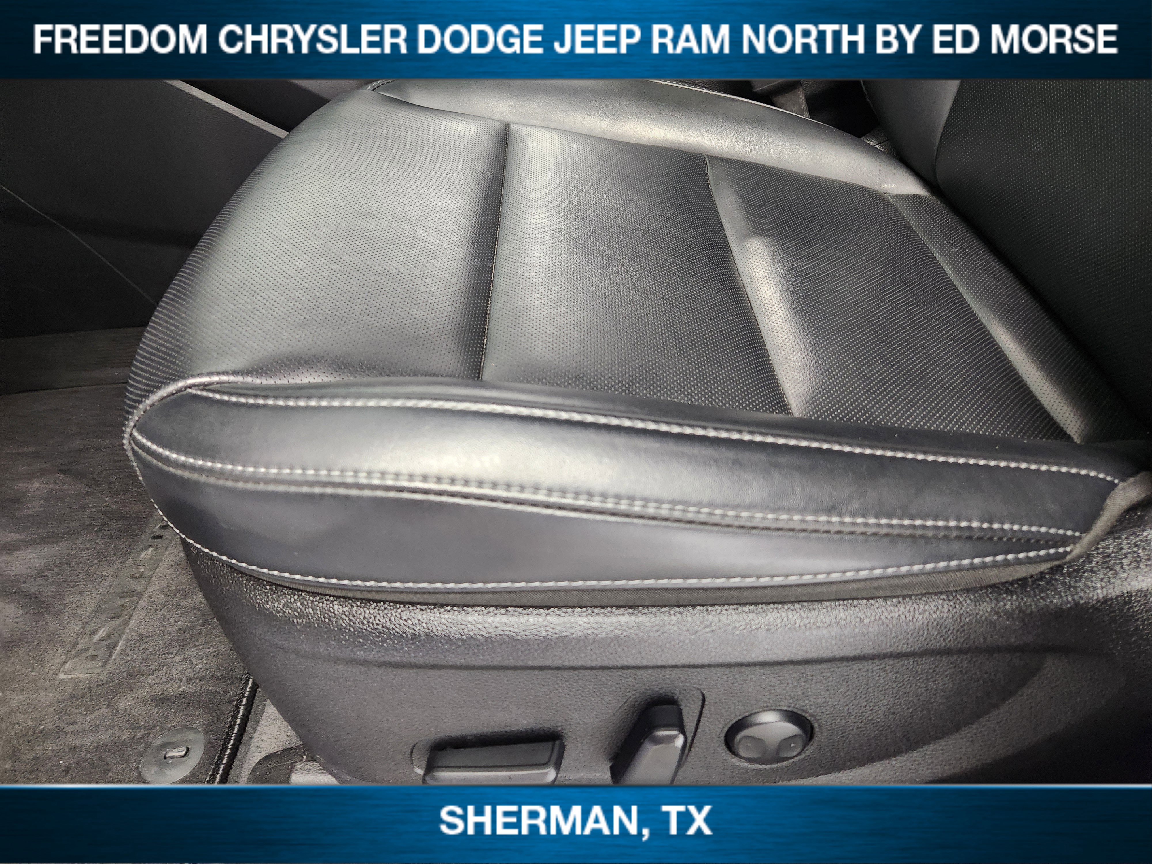 Used 2025 Kia Telluride S image 16