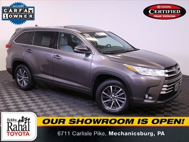 Certified 2017 Toyota Highlander XLE
