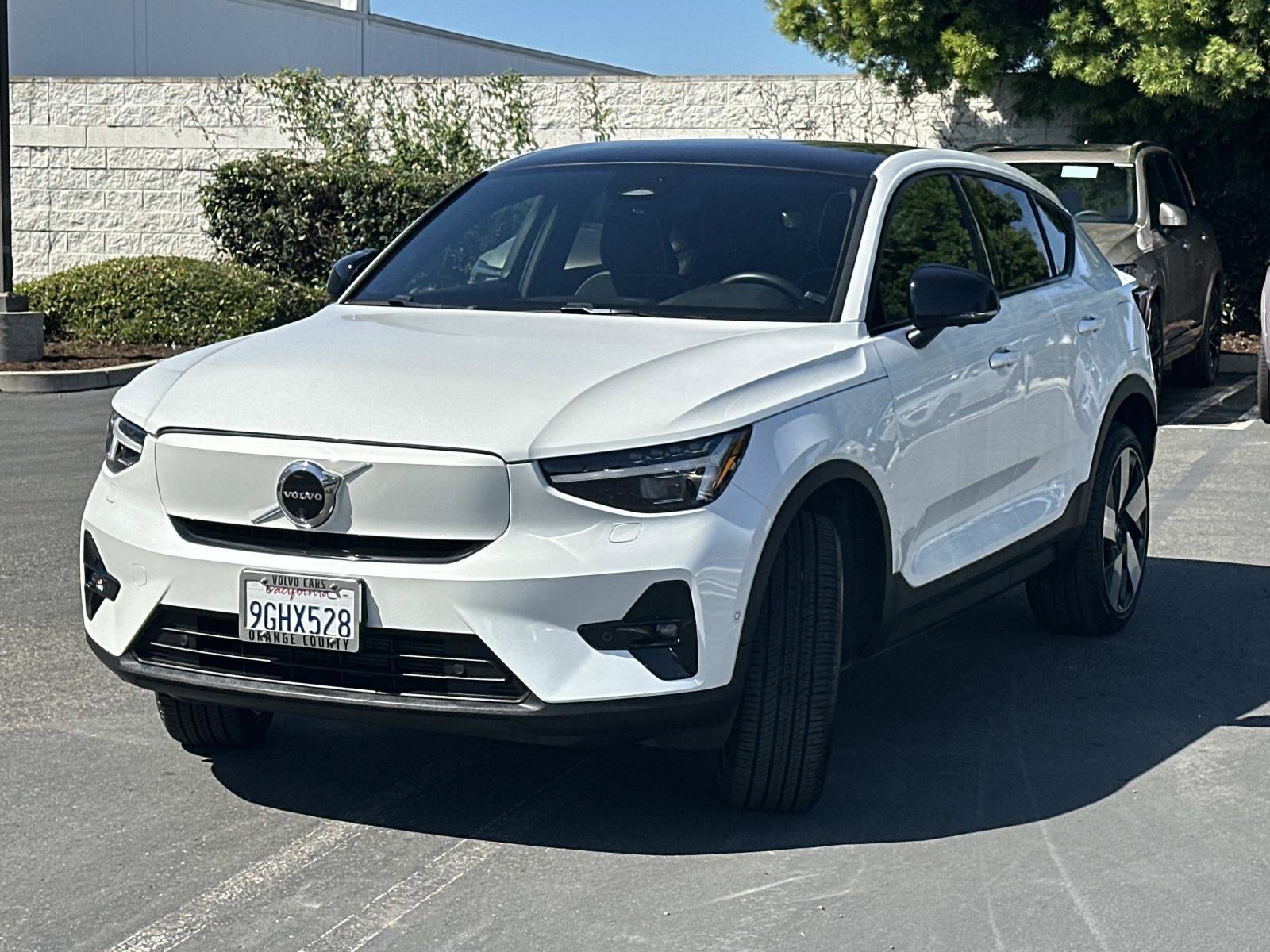 Certified 2023 Volvo C40 P8 Recharge Ultimate image 8