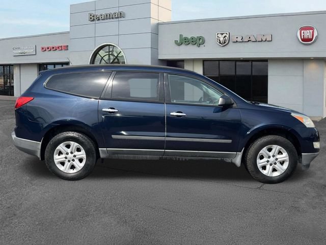 Used 2011 Chevrolet Traverse LS FWD image 8