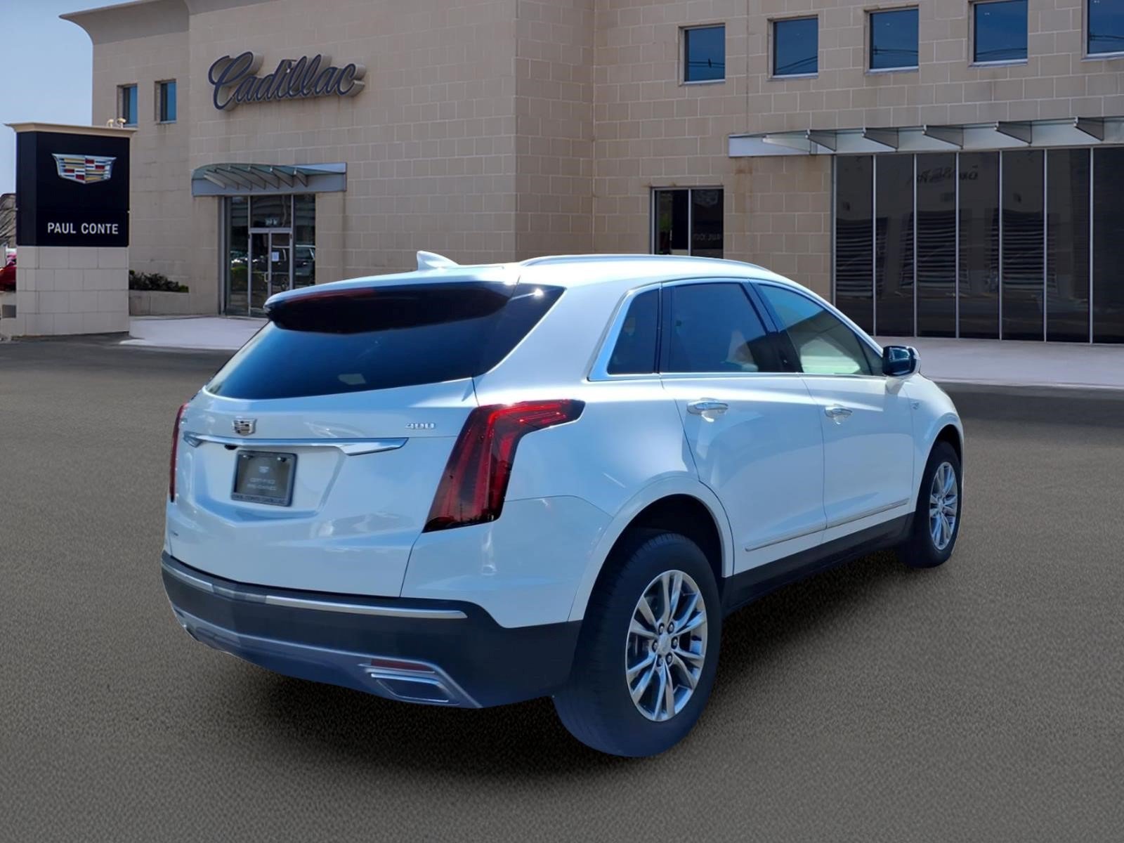 Certified 2023 Cadillac XT5 Premium Luxury AWD/4WD image 5