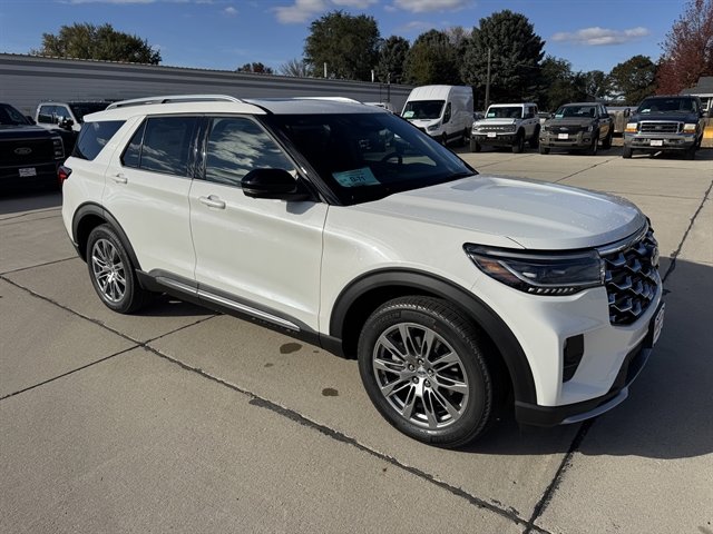 New 2026 Ford Explorer Platinum image 1
