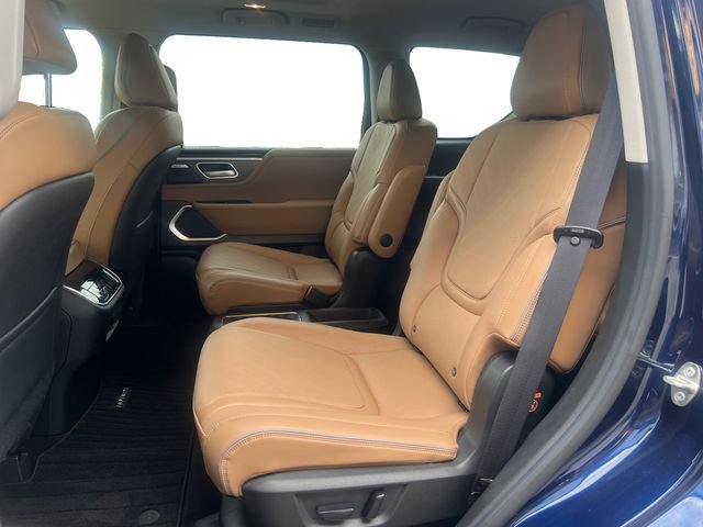 Certified 2025 INFINITI QX80 Luxe AWD/4WD image 13
