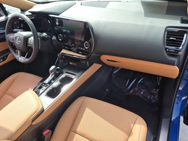 Used 2024 Lexus NX 350h AWD image 34