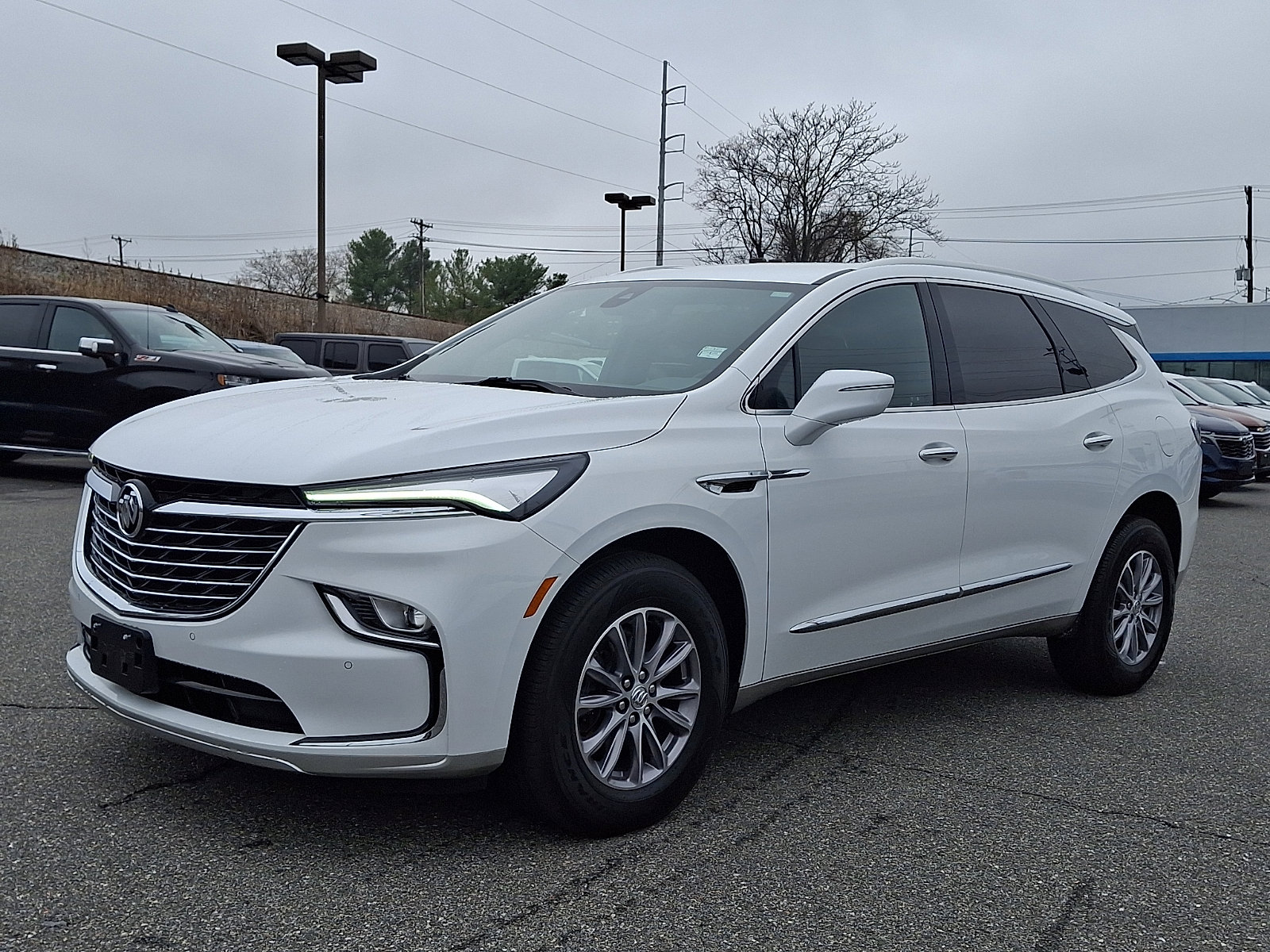 Used 2024 Buick Enclave Essence w/ LPO, Floor Liner Package image 3