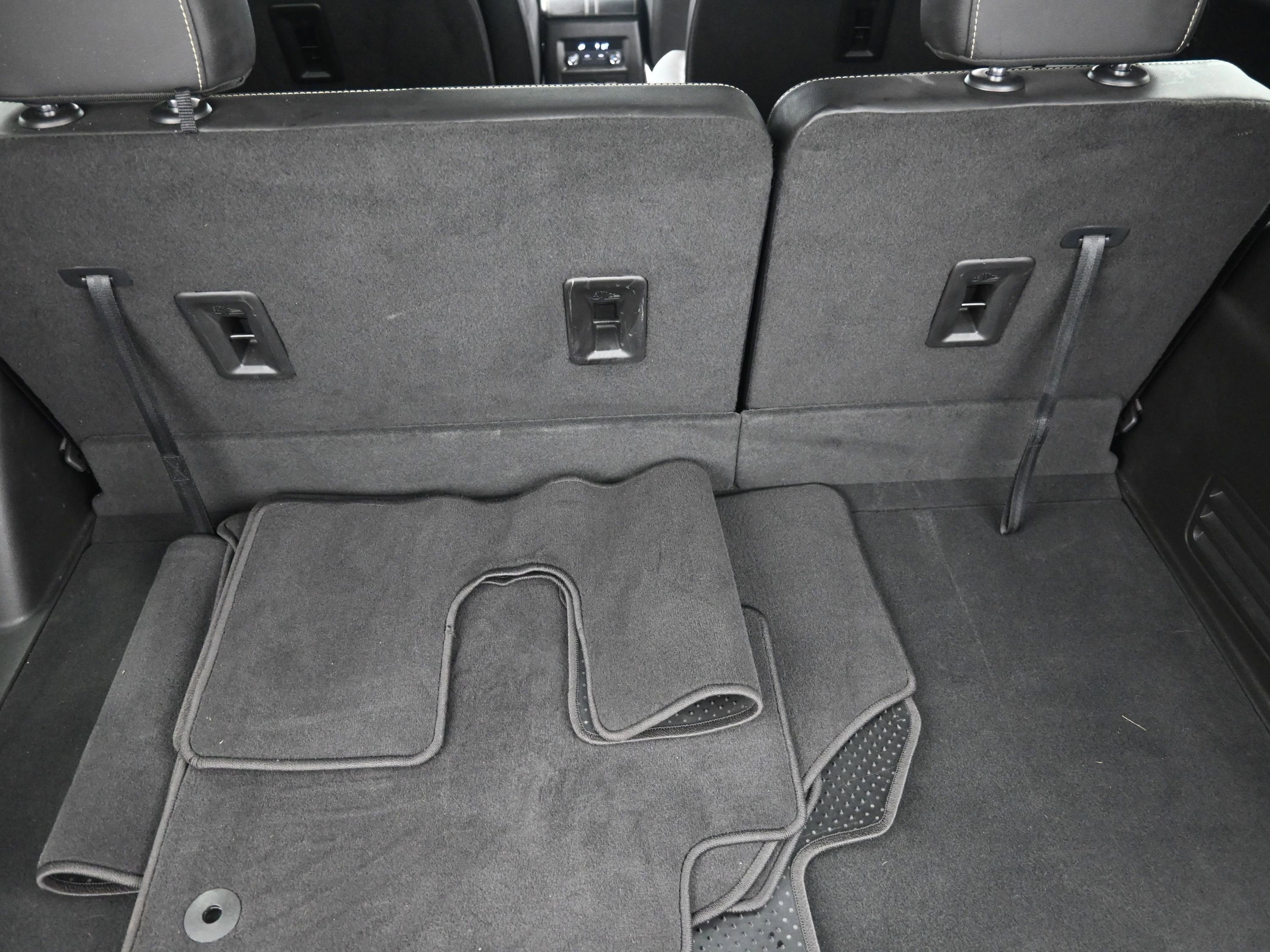 Used 2023 Chevrolet Traverse LT w/ LT Premium Package image 28