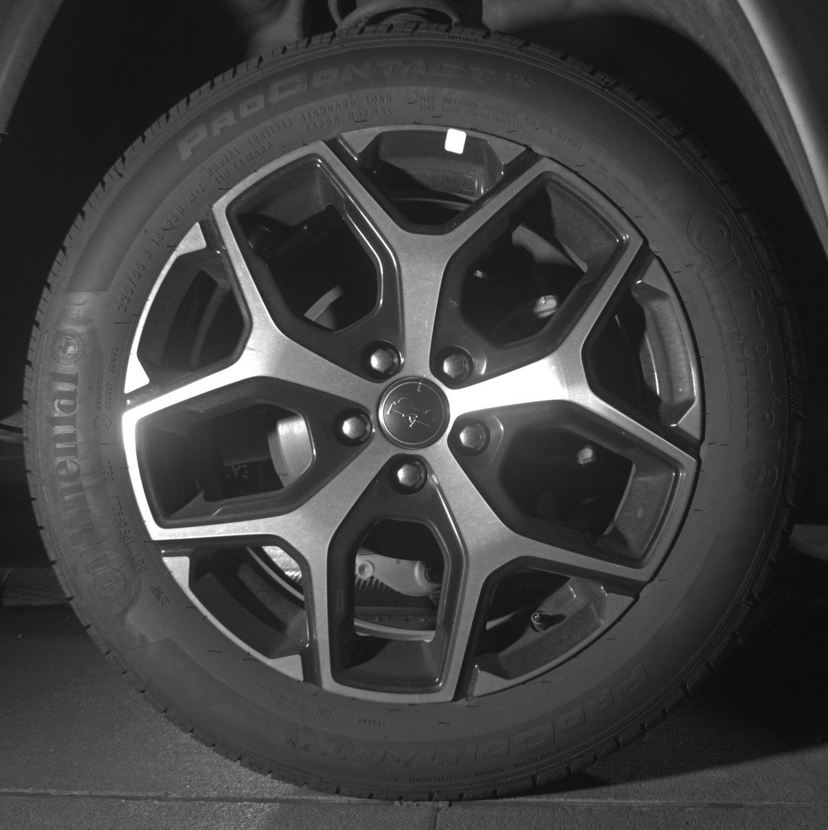 Used 2025 Jeep Compass Limited image 15