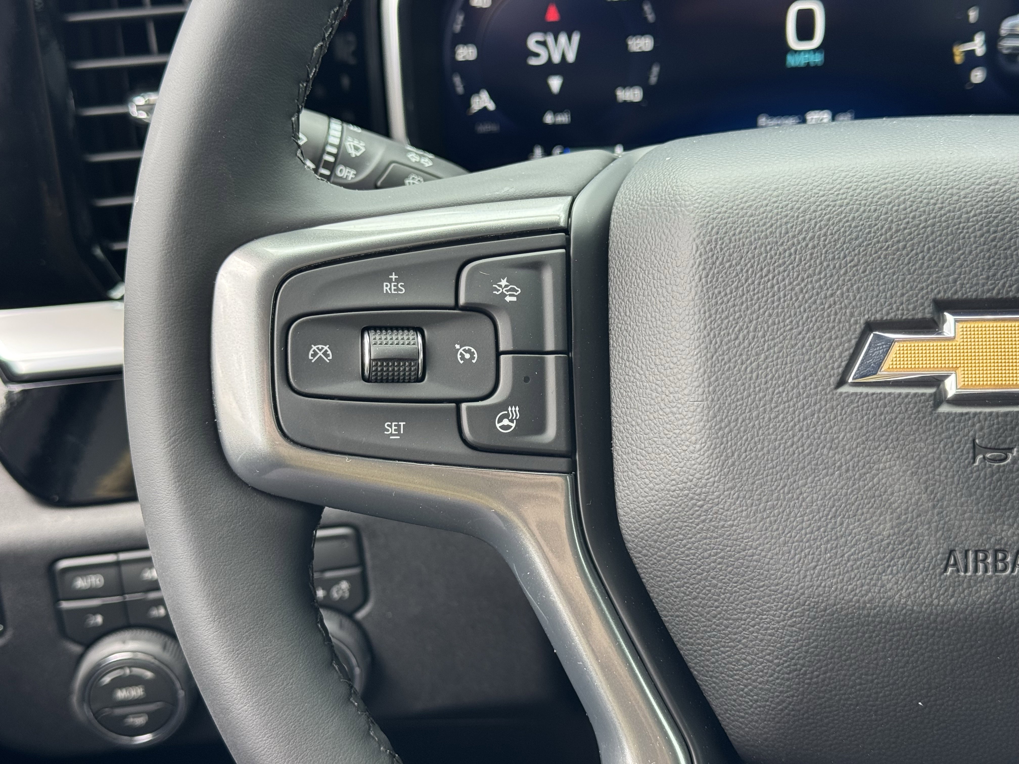 New 2026 Chevrolet Silverado 1500 LT w/ Z71 Off-Road Package AWD/4WD image 27