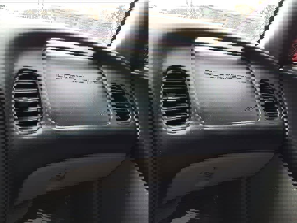 Used 1997 Chevrolet Corvette Coupe image 20