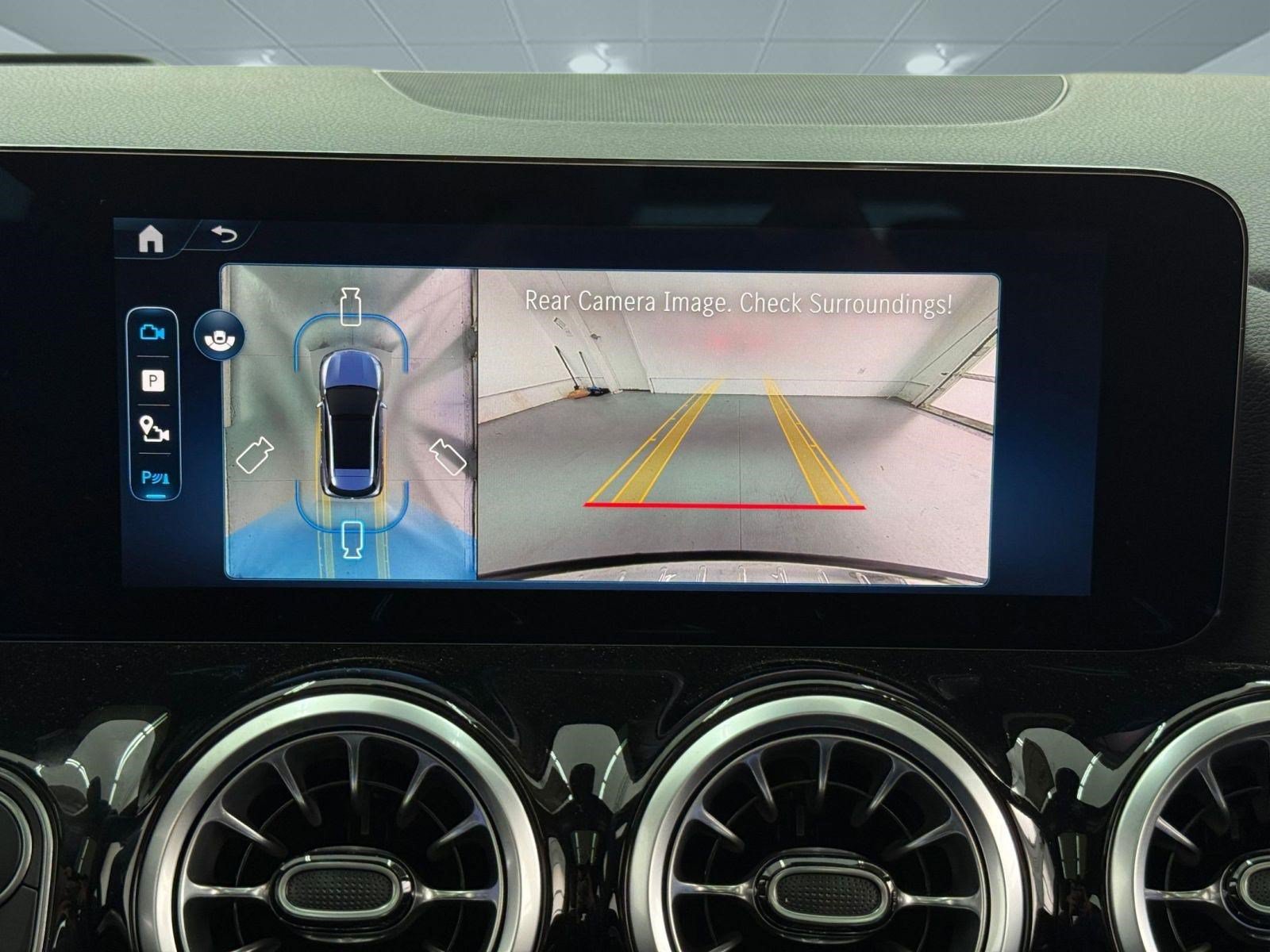New 2026 Mercedes-Benz GLA 35 AMG 4MATIC image 30
