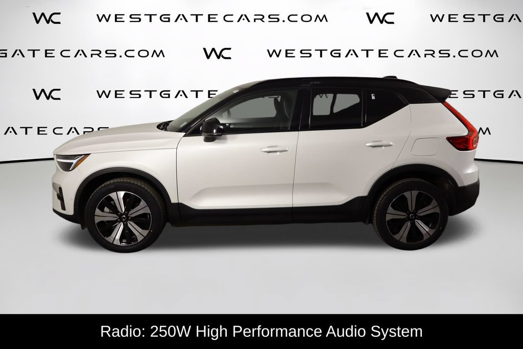 Used 2023 Volvo XC40 Recharge Plus AWD/4WD image 5