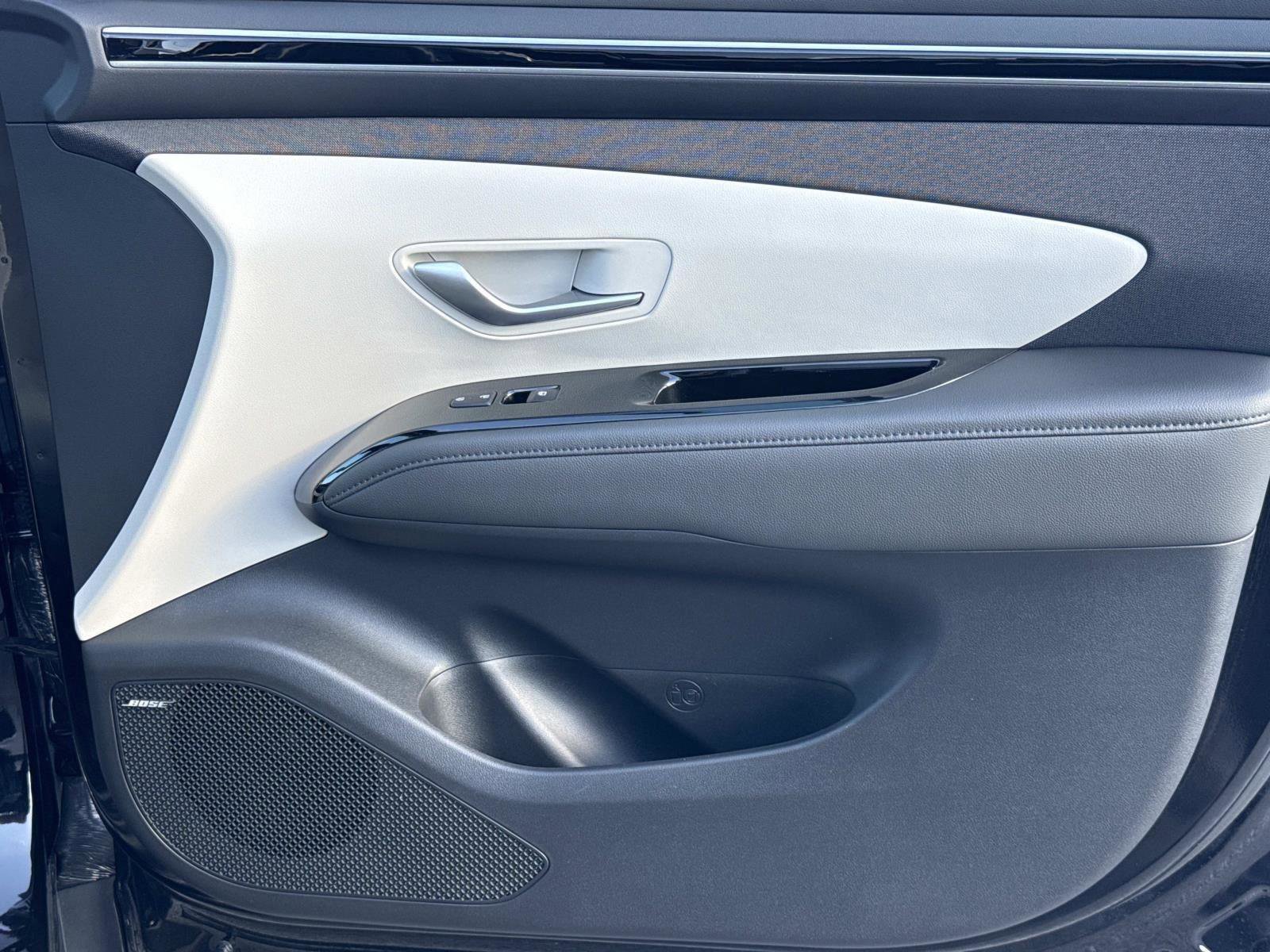 Used 2024 Hyundai Tucson Limited AWD/4WD image 18