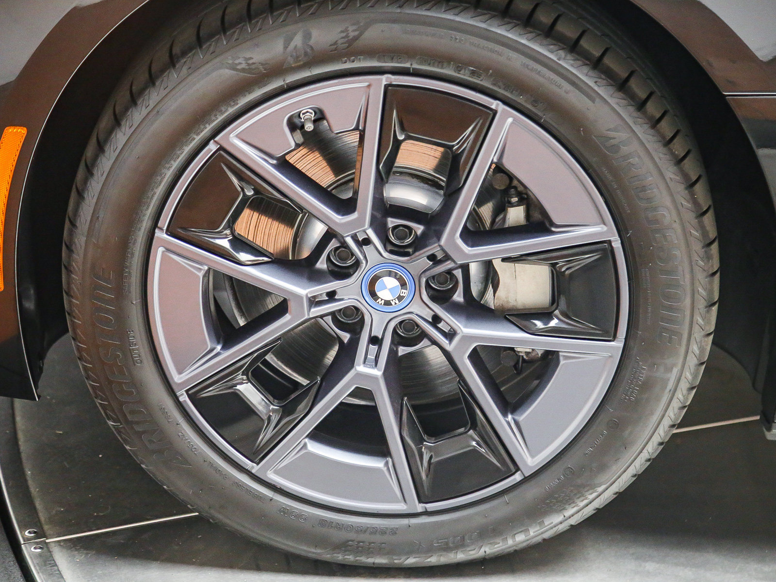 Certified 2023 BMW i4 eDrive35 w/ Premium Package RWD image 10