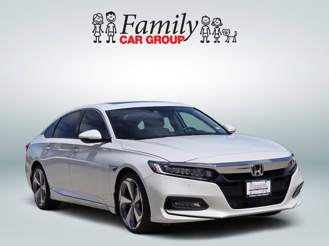 Used 2019 Honda Accord Touring image 2