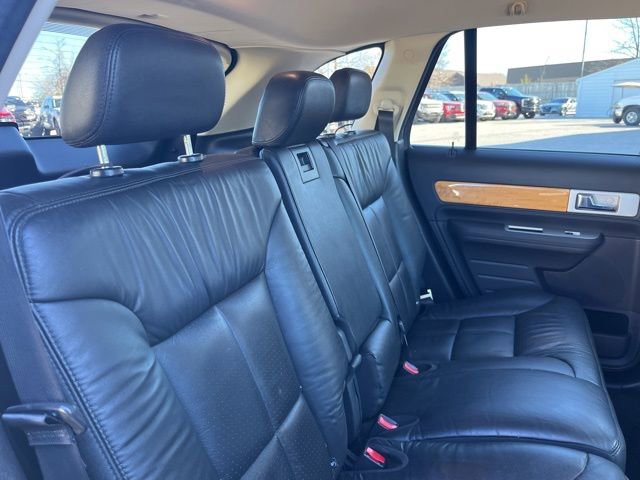 Used 2010 Lincoln MKX 2WD image 24