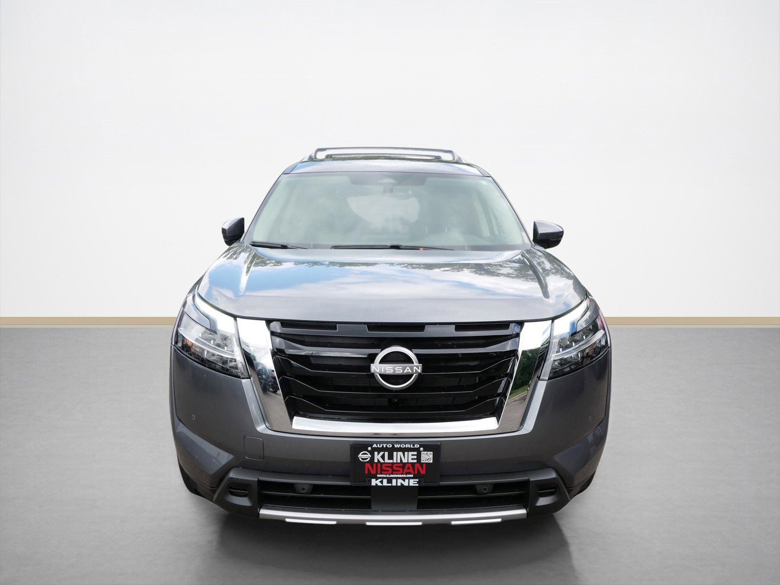 New 2025 Nissan Pathfinder SL image 4