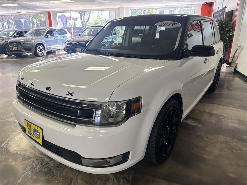 Used 2019 Ford Flex SEL w/ Equipment Group 202A FWD image 3