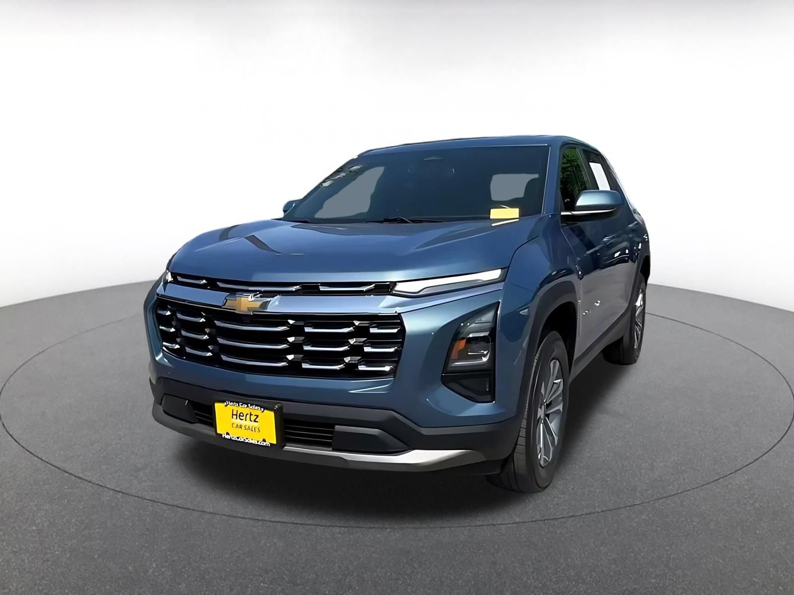 Used 2025 Chevrolet Equinox LT FWD image 6