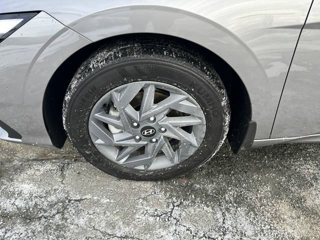 Certified 2025 Hyundai Elantra Blue image 24