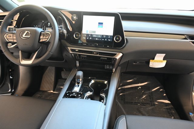 New 2025 Lexus RX 350 FWD image 8