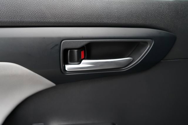 Used 2023 Toyota Highlander XLE image 61