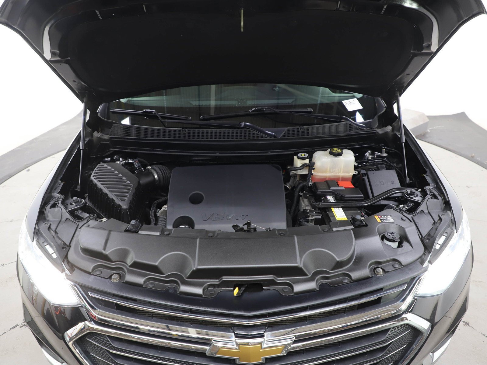 Used 2020 Chevrolet Traverse LT AWD/4WD image 30