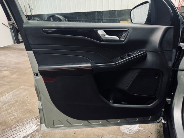 Used 2023 Ford Escape ST-Line w/ Tech Pack #1 image 14