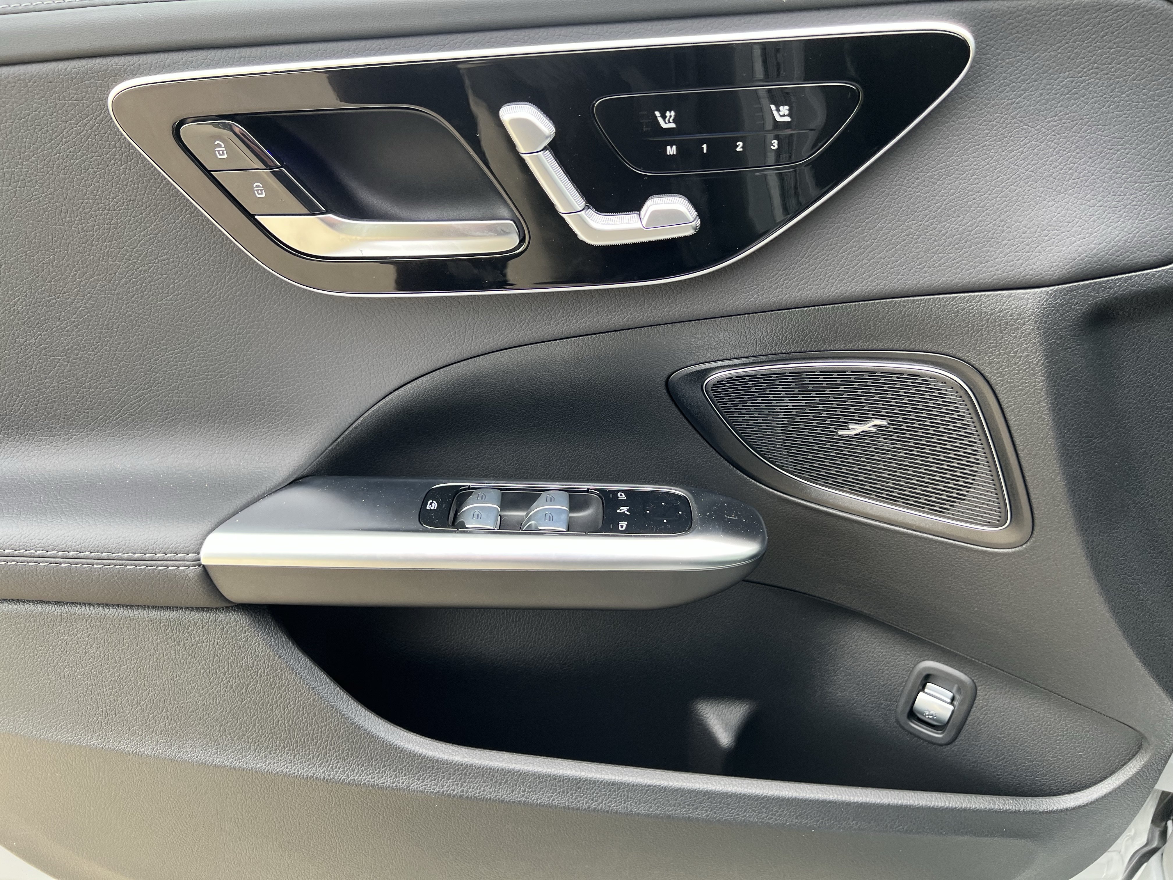New 2026 Mercedes-Benz C 43 AMG 4MATIC Sedan image 13