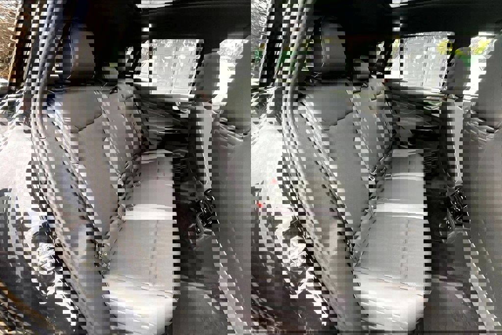 Certified 2023 Volkswagen ID.4 Pro S Plus image 20