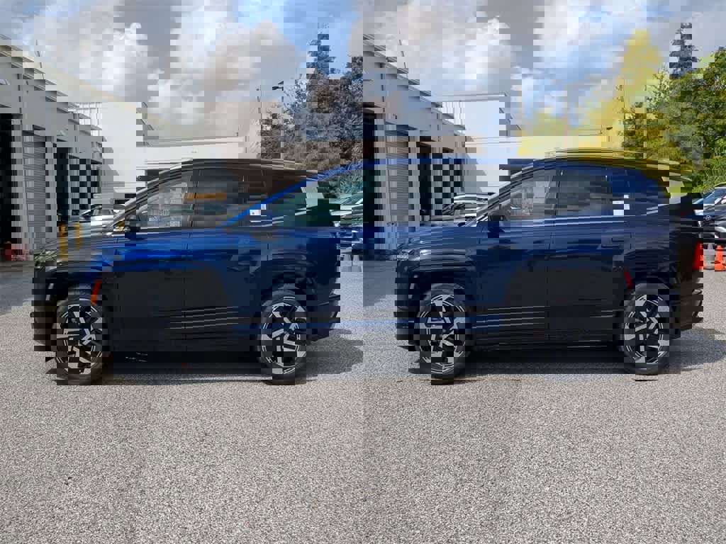 New 2026 Hyundai Ioniq 9 Limited image 3