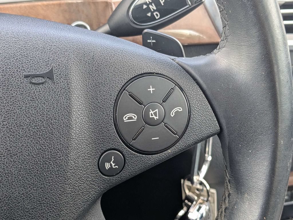 Used 2011 Mercedes-Benz E 350 Sedan image 24