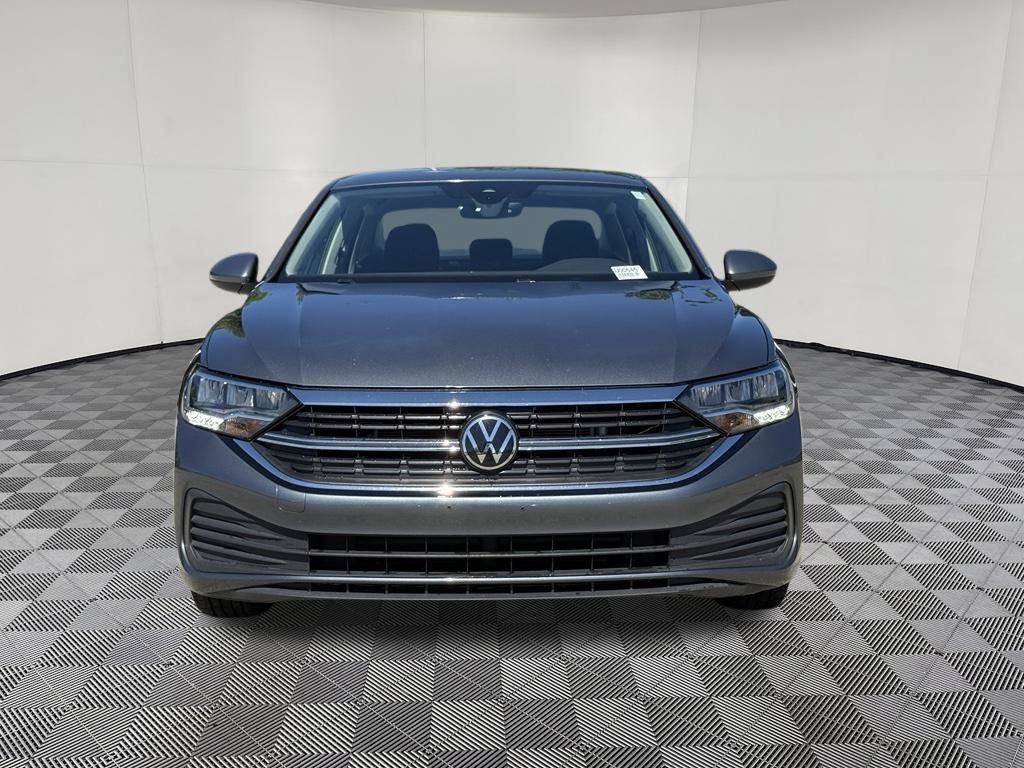 Used 2024 Volkswagen Jetta S FWD image 3