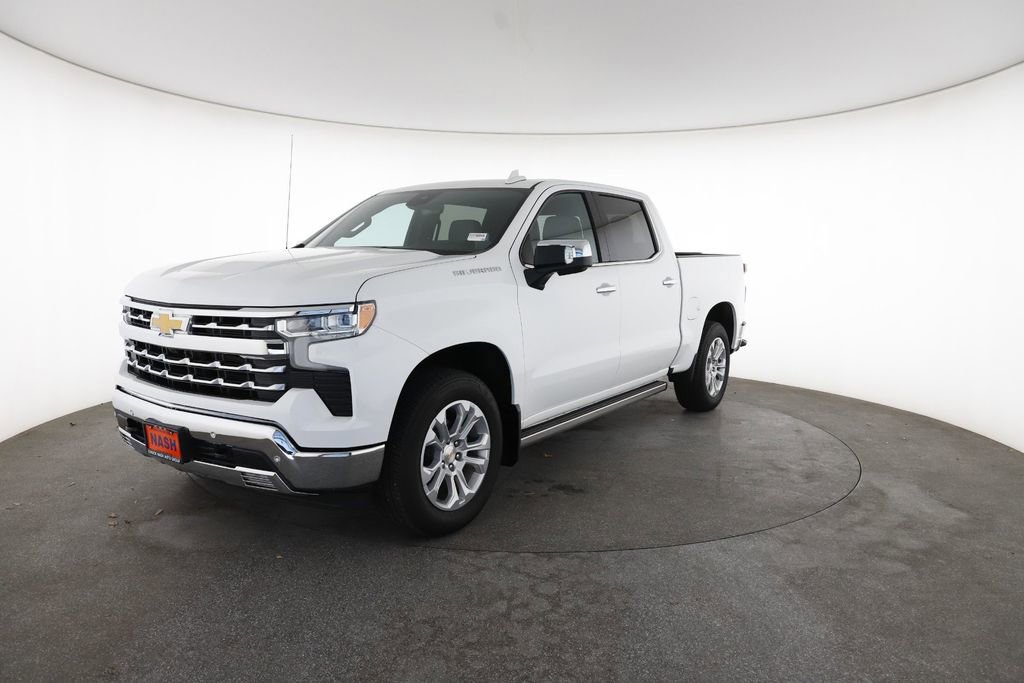 Used 2026 Chevrolet Silverado 1500 LTZ w/ Technology Package RWD image 5