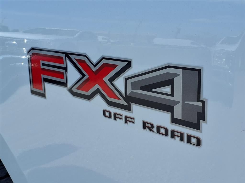 Used 2023 Ford F250 XLT w/ FX4 Off-Road Package AWD/4WD image 35