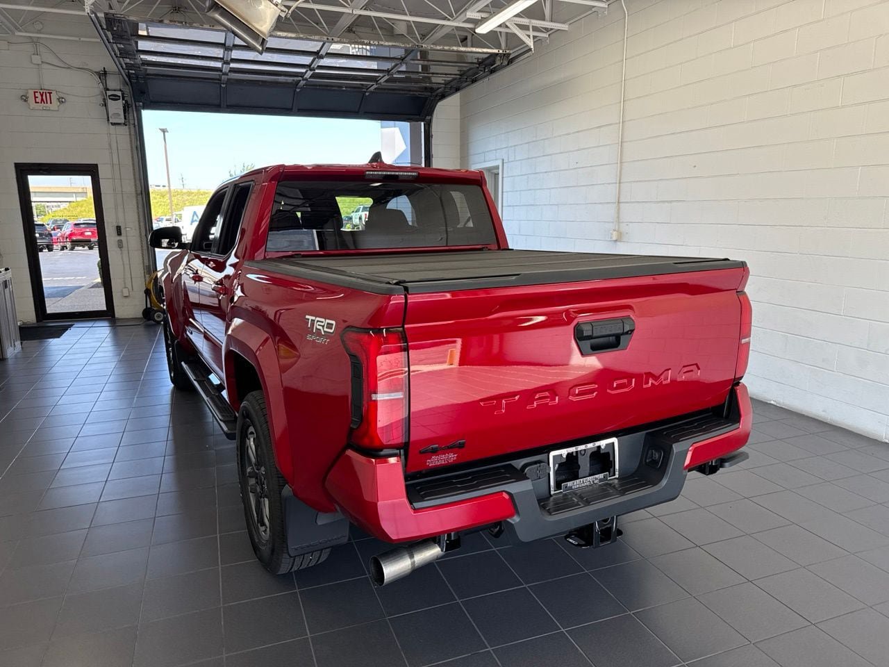 Certified 2026 Toyota Tacoma TRD Sport AWD/4WD image 6