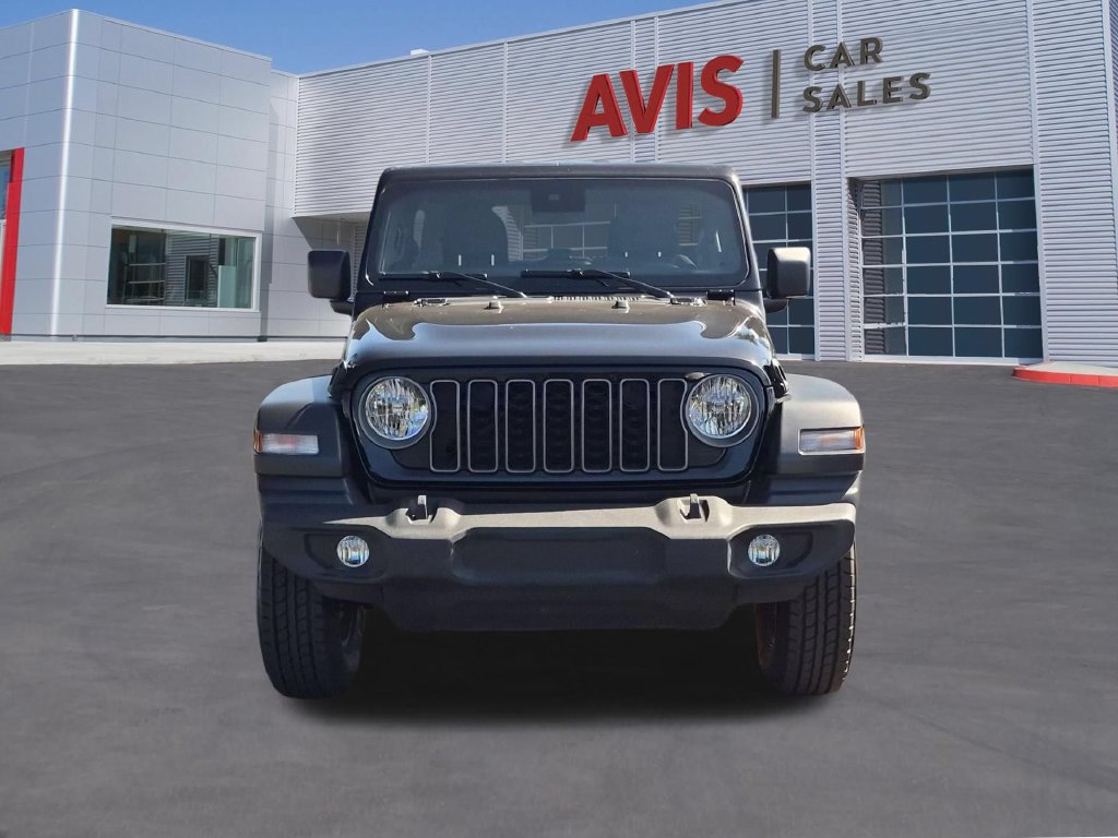 Used 2025 Jeep Wrangler Unlimited Sport AWD/4WD image 2