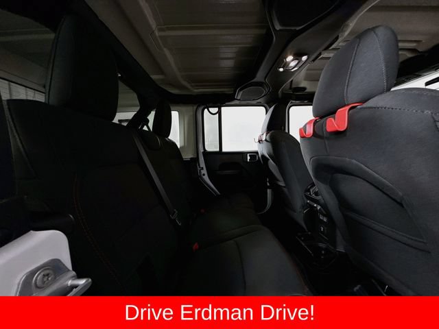Used 2023 Jeep Wrangler Unlimited Rubicon AWD/4WD image 27