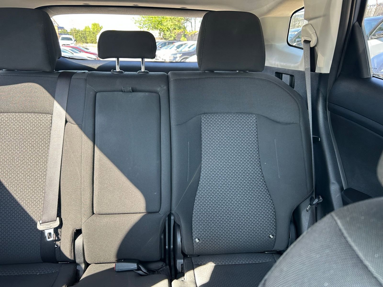 Used 2025 Kia Sportage LX FWD image 32