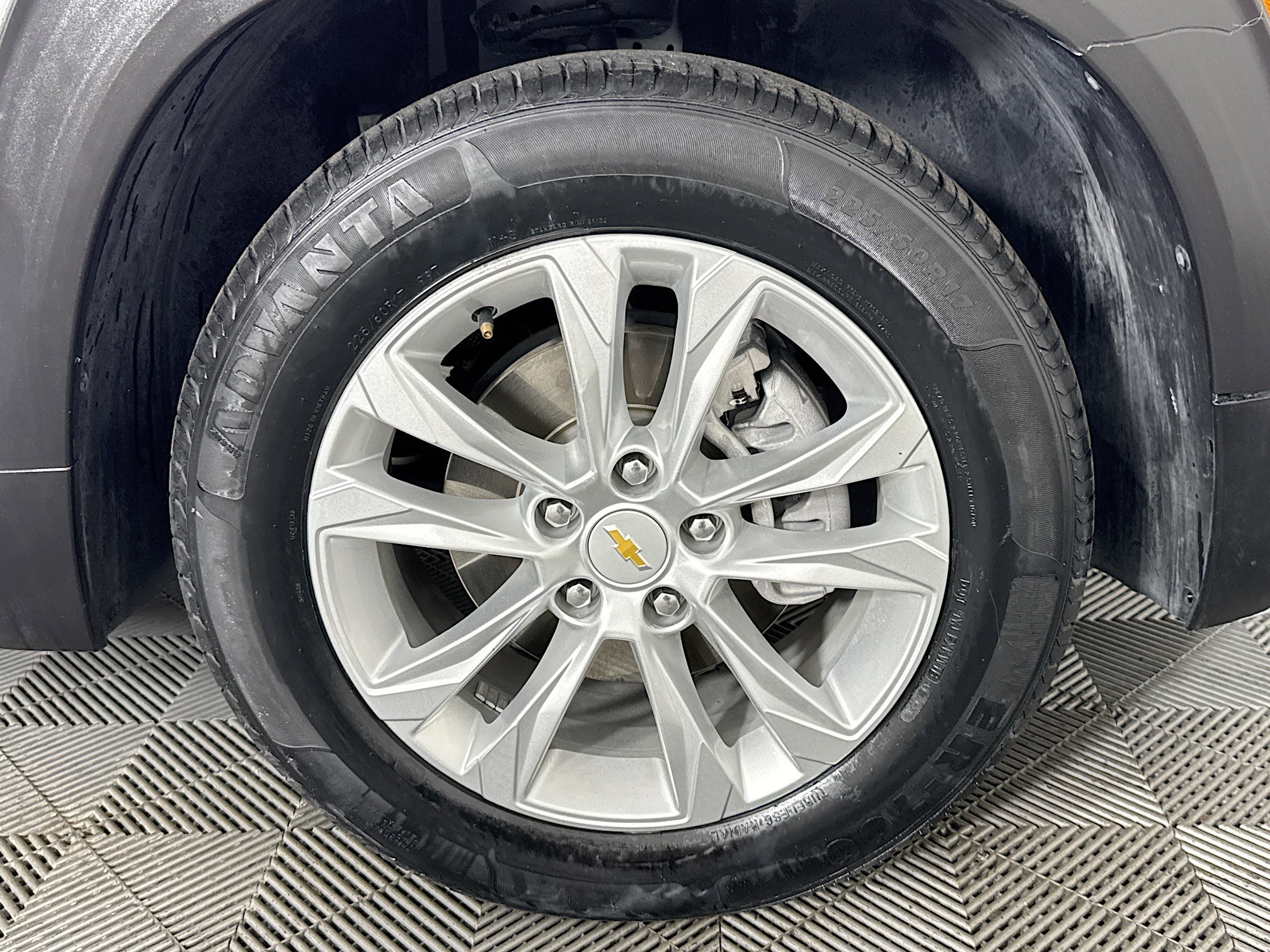 Used 2023 Chevrolet TrailBlazer LS FWD image 29