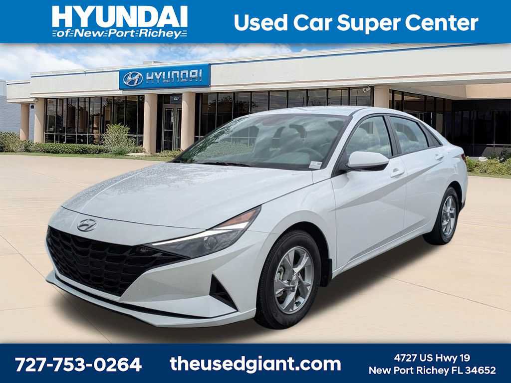 Certified 2022 Hyundai Elantra SE