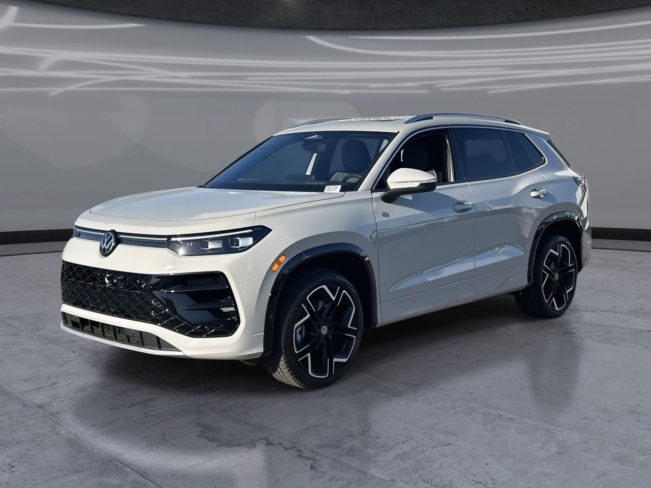 New 2026 Volkswagen Tiguan SEL R-Line