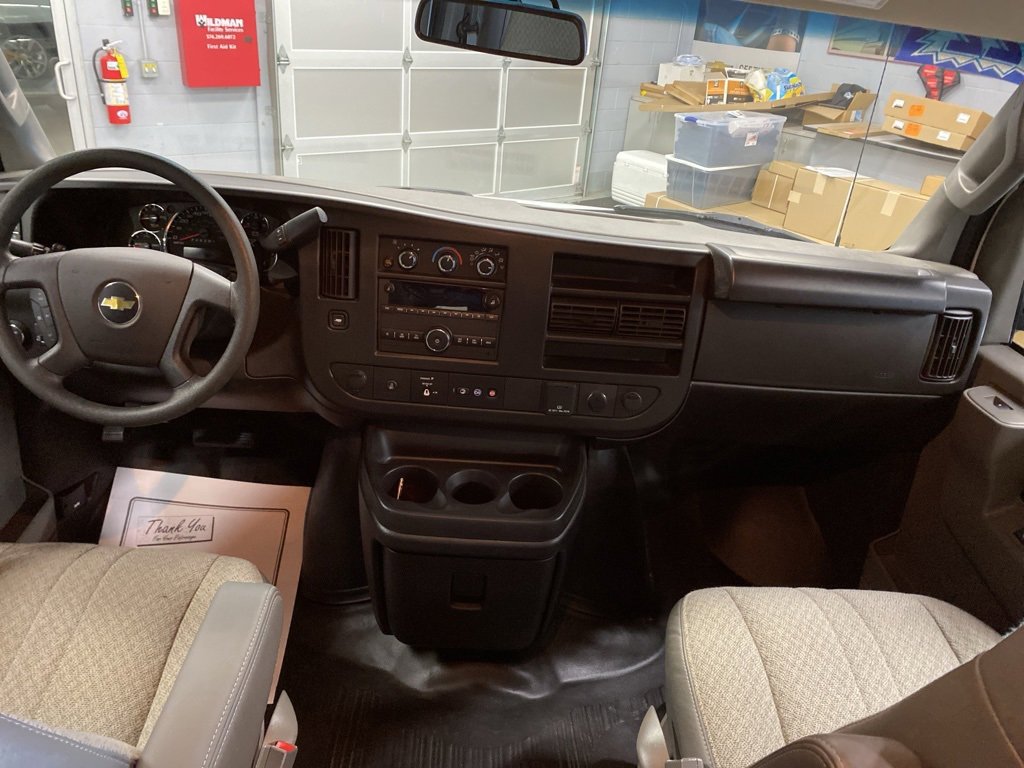 Used 2022 Chevrolet Express 2500 w/ Driver Convenience Package image 19