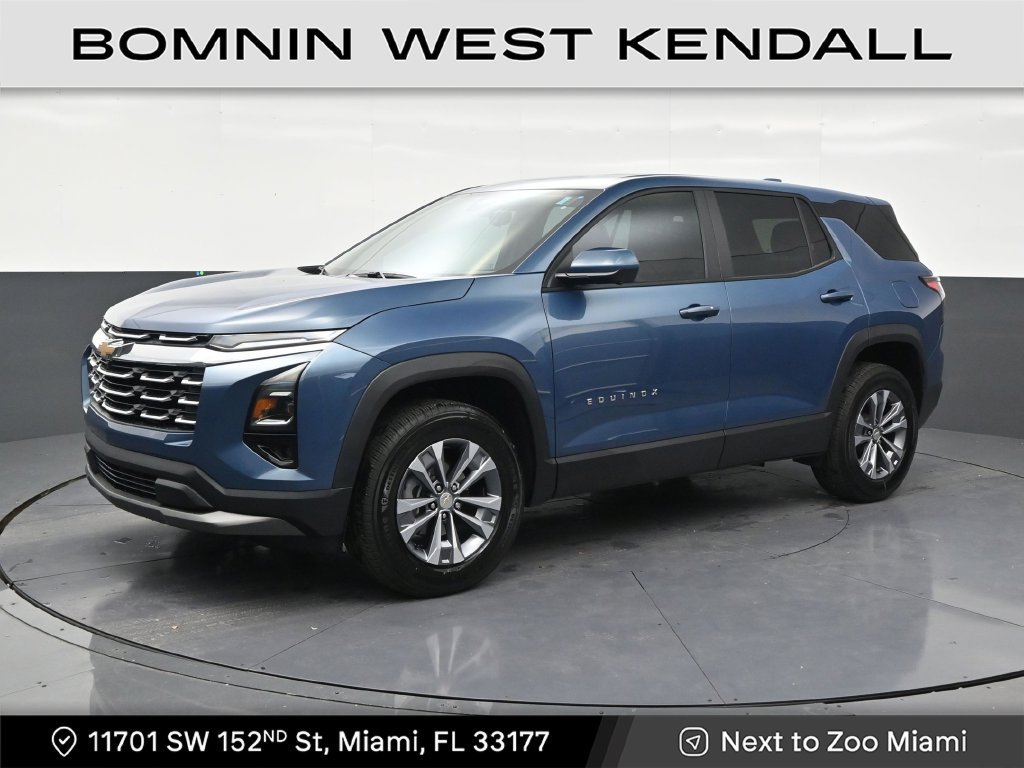 Used 2026 Chevrolet Equinox LT w/ Safety and Technology Package FWD image 1