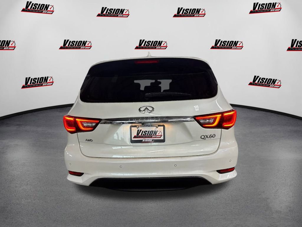 Used 2019 INFINITI QX60 Luxe w/ Essential Package image 6