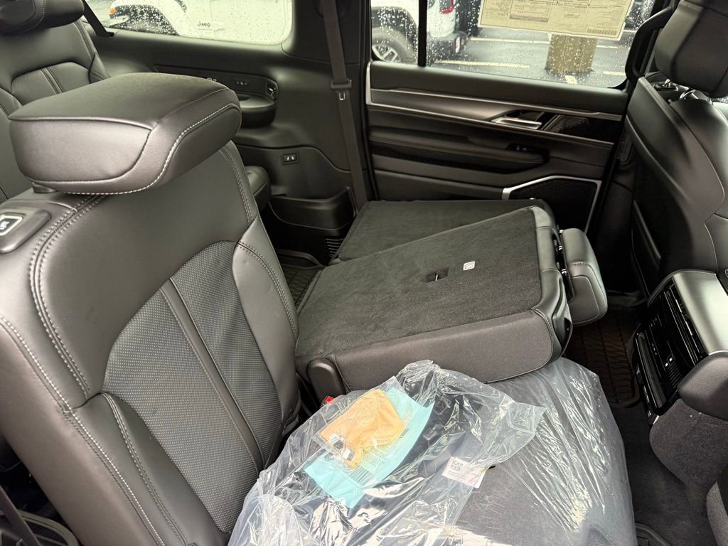 New 2026 Jeep Grand Wagoneer L 4WD image 55