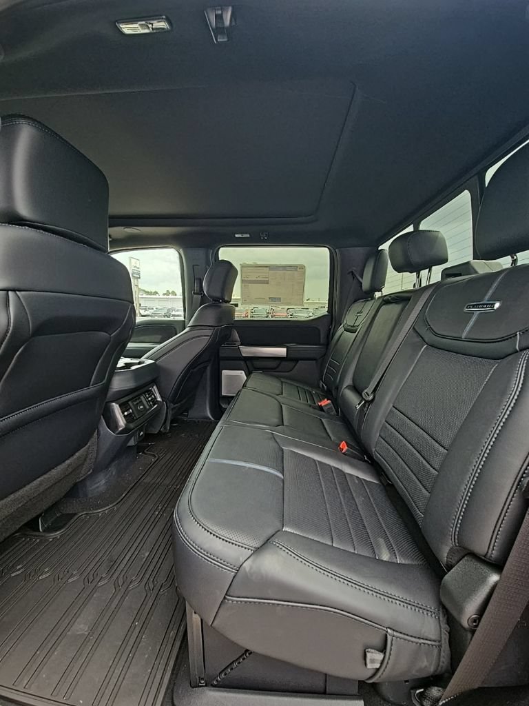 Used 2026 Ford F250 Platinum AWD/4WD image 18